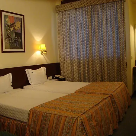 Nave Otel