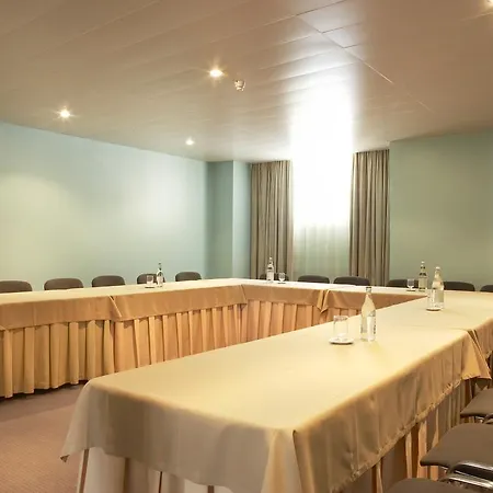 Nave Otel