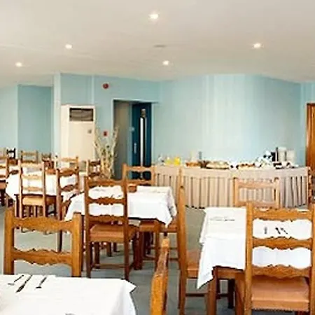 Otel Nave
