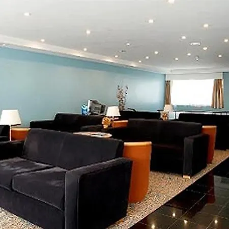 Nave Otel